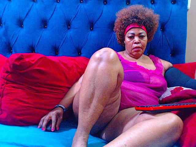 Ebonycandy10 webcam