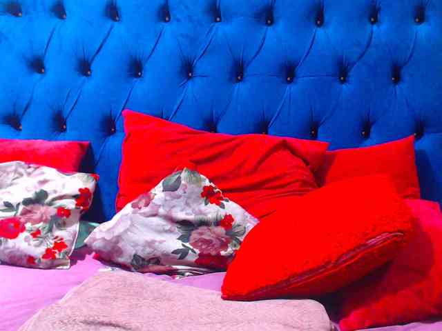Ebonycandy10 webcam