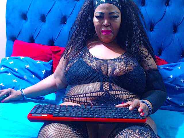 Ebonycandy10 webcam