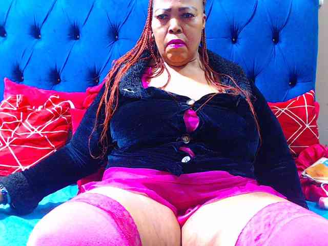 Ebonycandy10 webcam