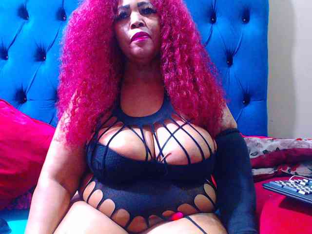 Ebonycandy10 webcam