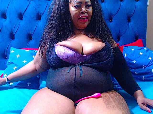 Ebonycandy10