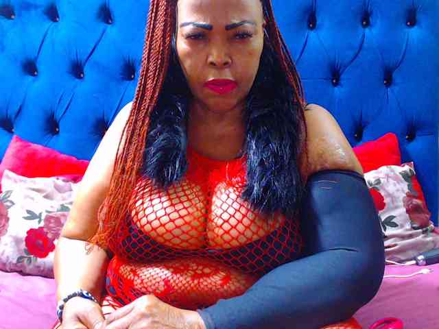 Ebonycandy10