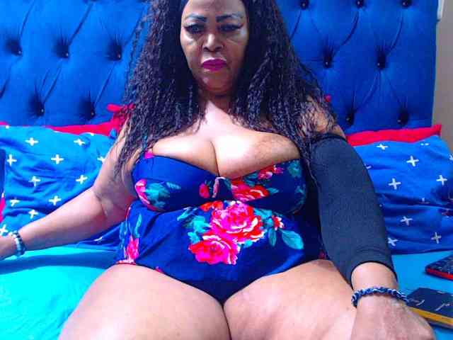 Ebonycandy10 webcam