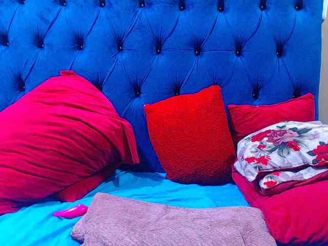 Ebonycandy10 webcam