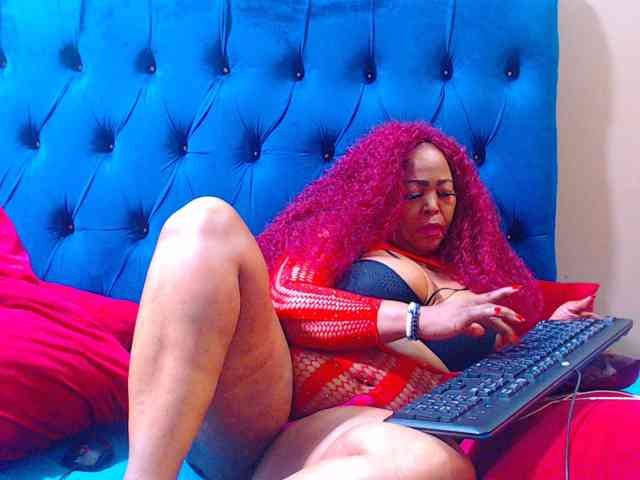 Ebonycandy10