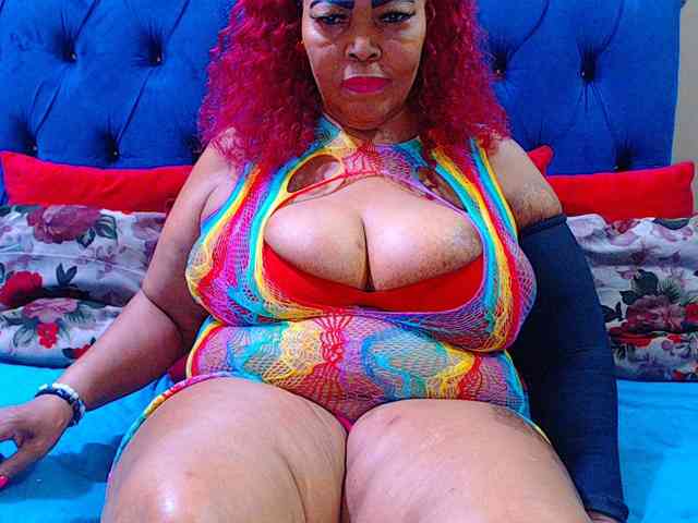 Ebonycandy10 webcam