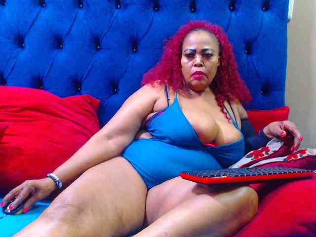 Ebonycandy10 webcam