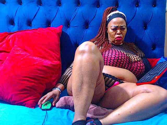 Ebonycandy10 webcam