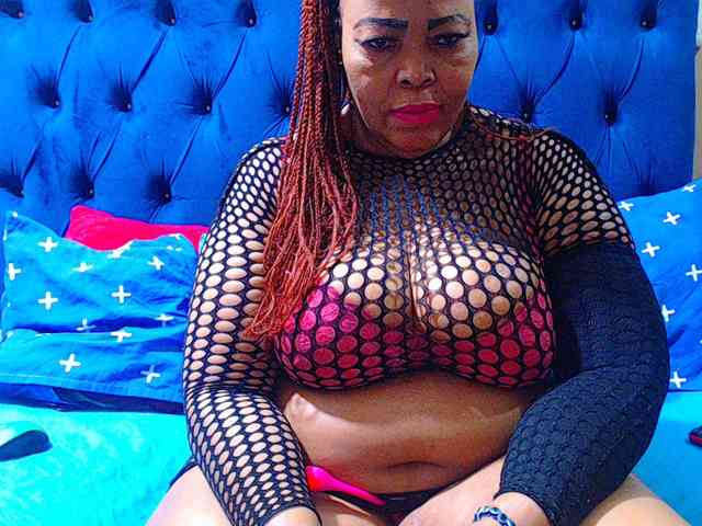 Ebonycandy10 webcam