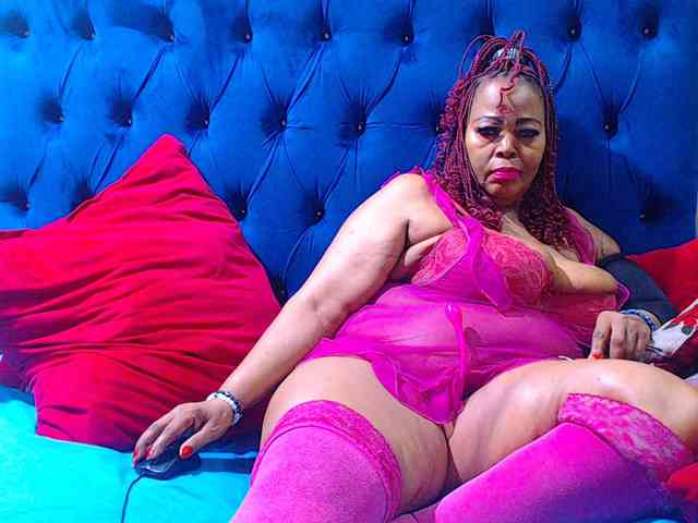 Ebonycandy10 webcam