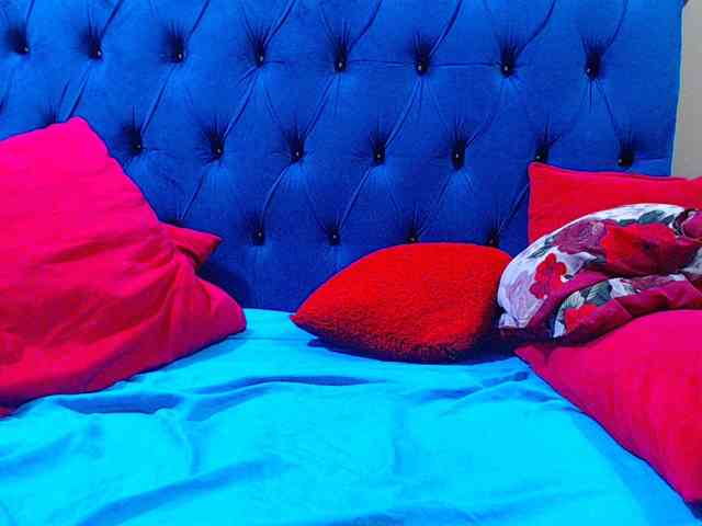 Ebonycandy10 webcam