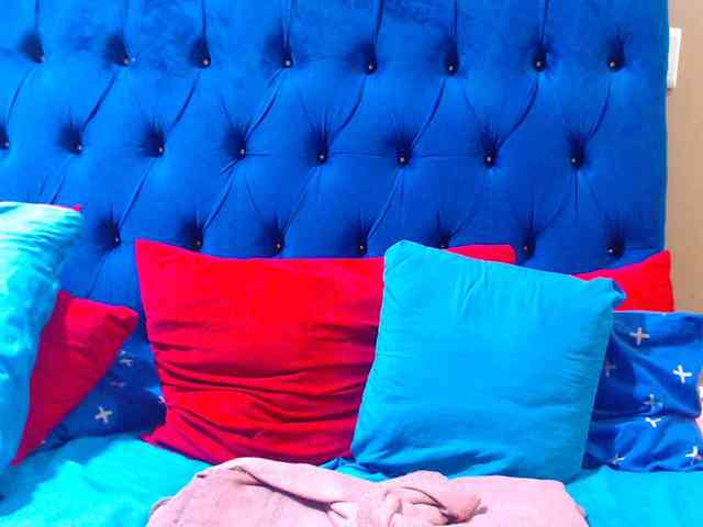 Ebonycandy10 webcam