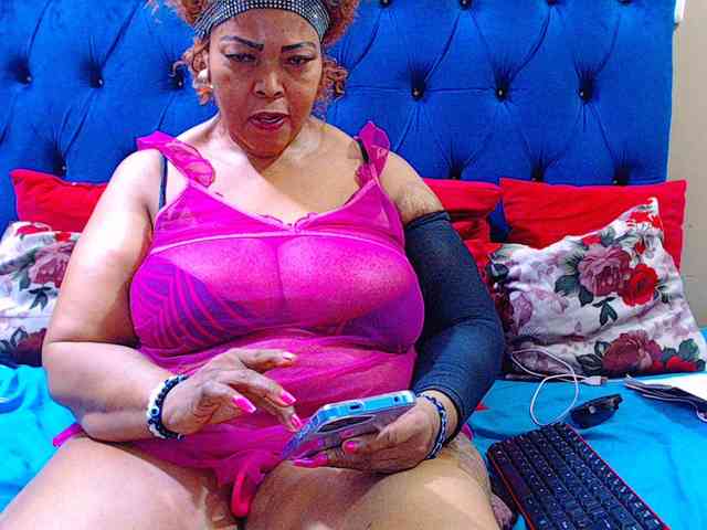 Ebonycandy10