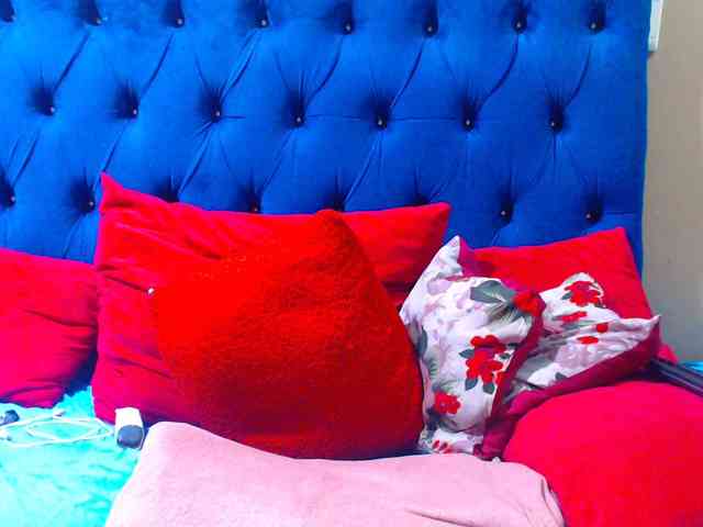 Ebonycandy10 webcam