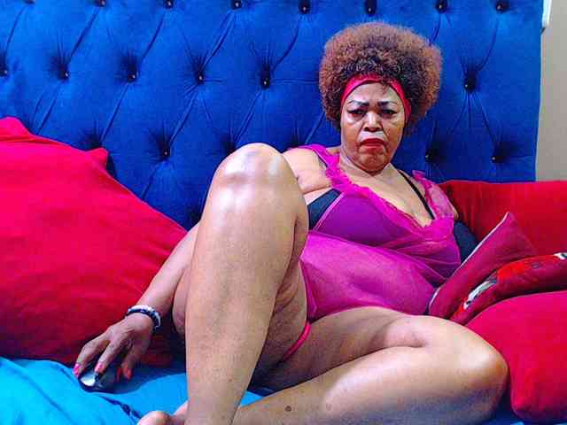 Ebonycandy10 webcam