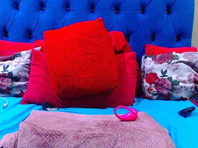 Ebonycandy10 webcam