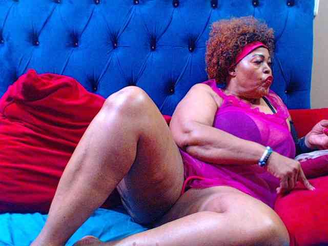 Ebonycandy10 webcam