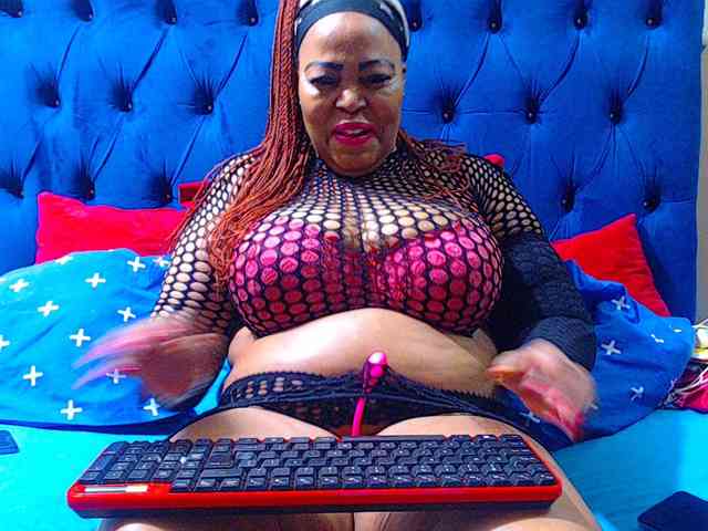 Ebonycandy10 webcam