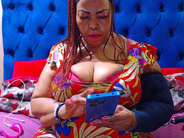 Modèle: Ebonycandy10