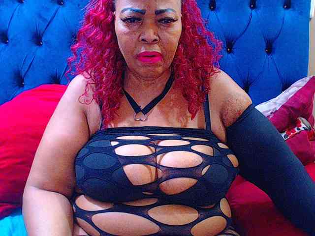 Ebonycandy10 webcam
