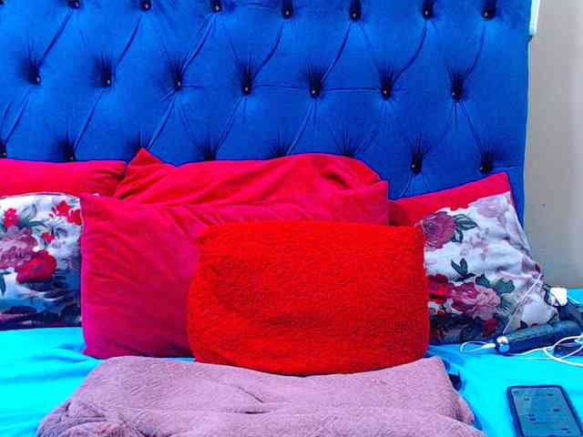 Ebonycandy10 webcam