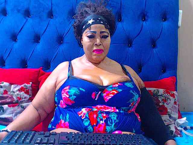 Ebonycandy10
