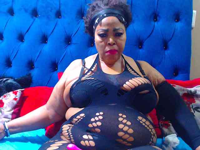 Ebonycandy10 webcam