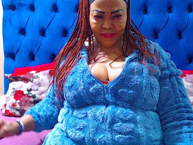 Ebonycandy10 webcam