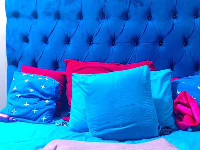 Ebonycandy10 webcam