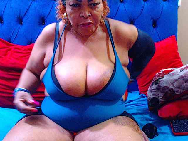 Modèle: Ebonycandy10