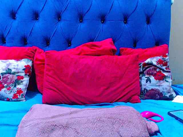 Ebonycandy10 webcam