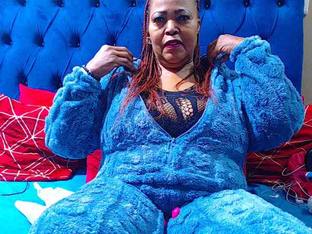 Ebonycandy10