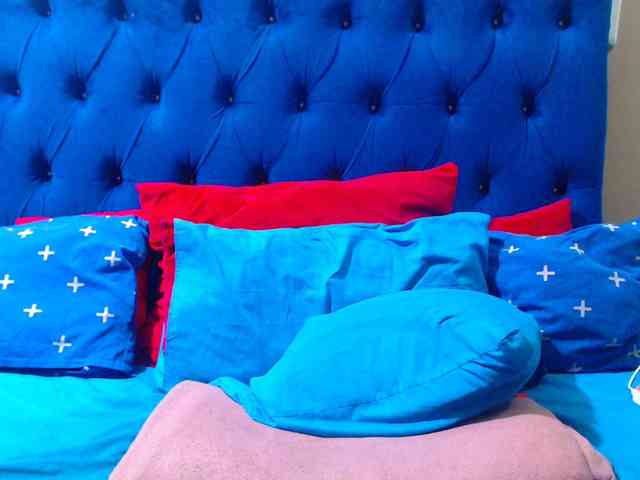 Ebonycandy10 webcam