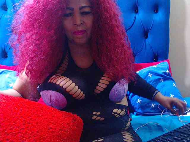 Ebonycandy10