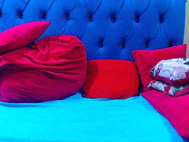 Ebonycandy10 webcam