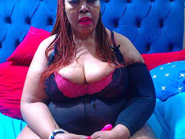 Ebonycandy10 webcam
