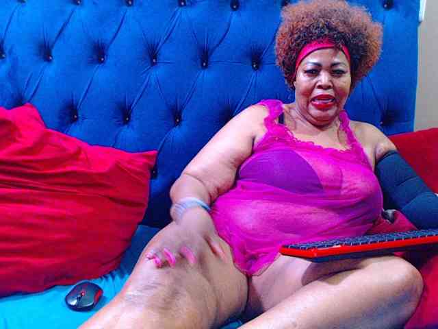 Ebonycandy10 webcam