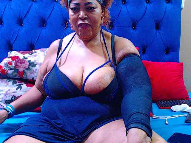 Modèle: Ebonycandy10