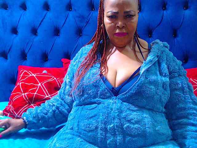 Ebonycandy10 webcam