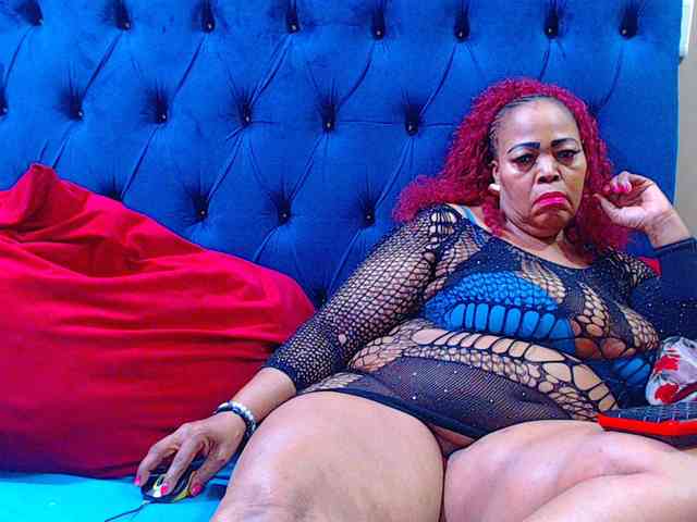 Ebonycandy10 webcam