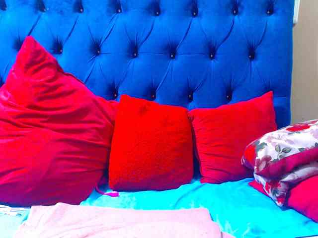 Ebonycandy10 webcam