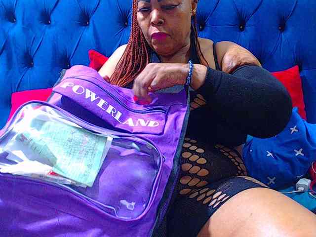 Ebonycandy10 webcam