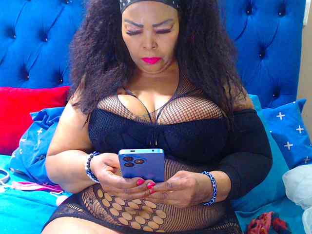 Model: Ebonycandy10