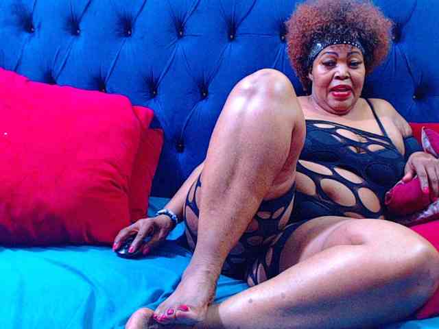 Ebonycandy10 webcam