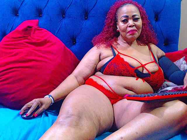 Ebonycandy10 webcam
