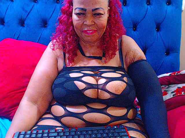 Ebonycandy10 webcam