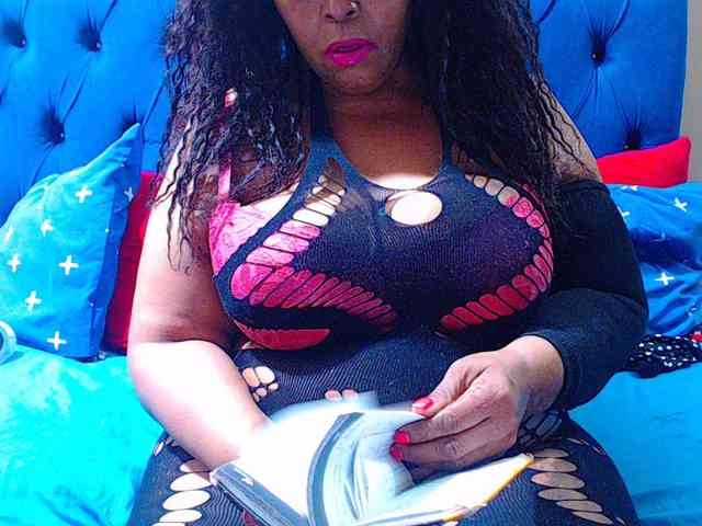 Ebonycandy10