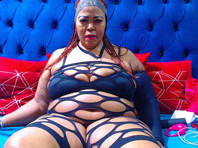 Ebonycandy10 webcam