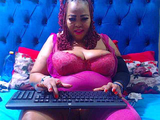 Ebonycandy10 webcam